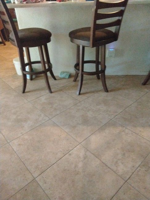 4 Chairs