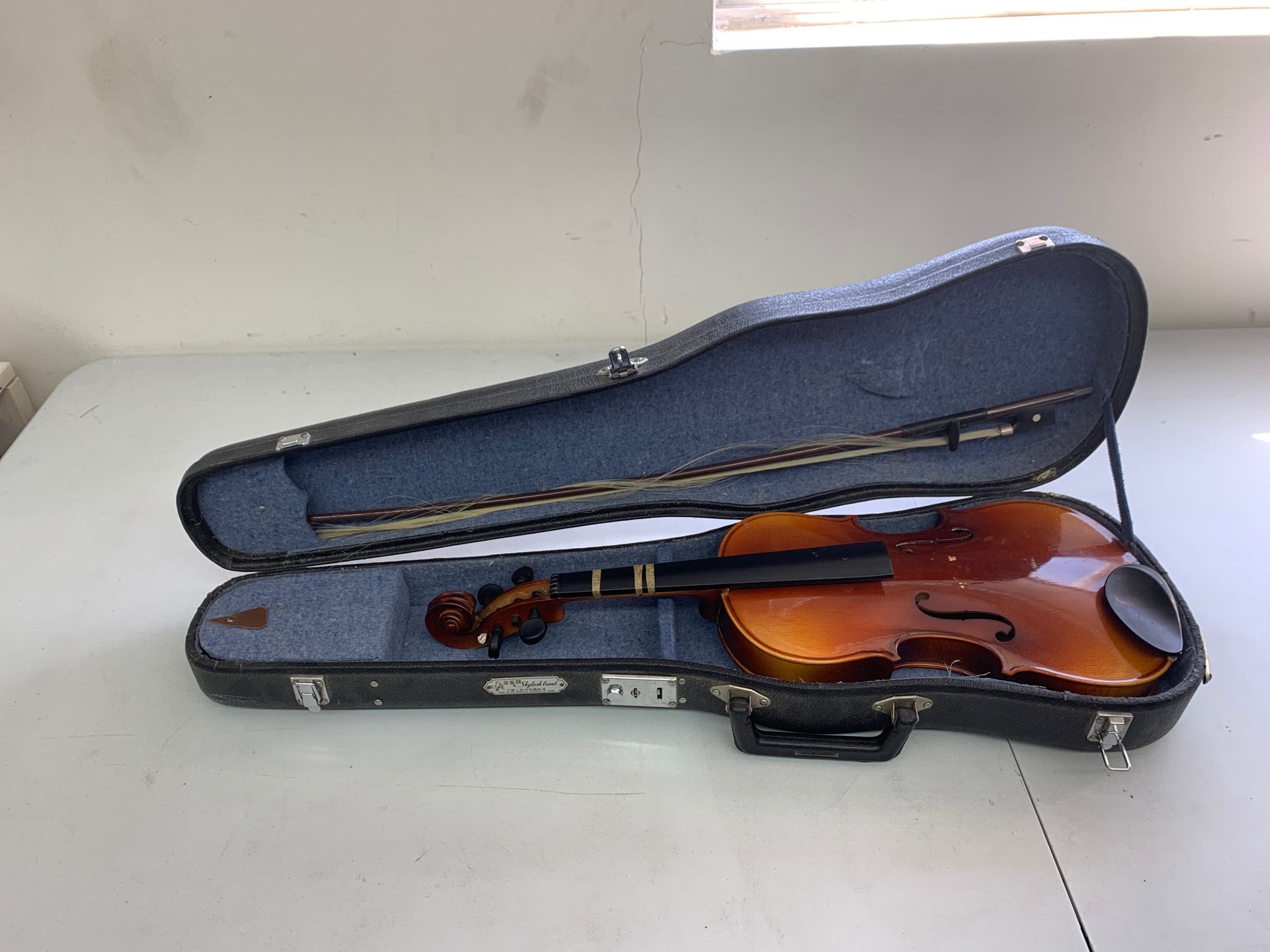 Skylark brand China violin black case no string