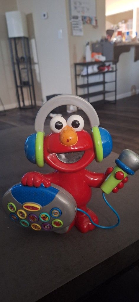 Fisher Price 2004 Elmo's Sing Along Greatest Hits Flawed READ DESCRIPTION