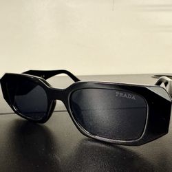 Prada Spr-O8Y Black Cat Eye Sunglasses