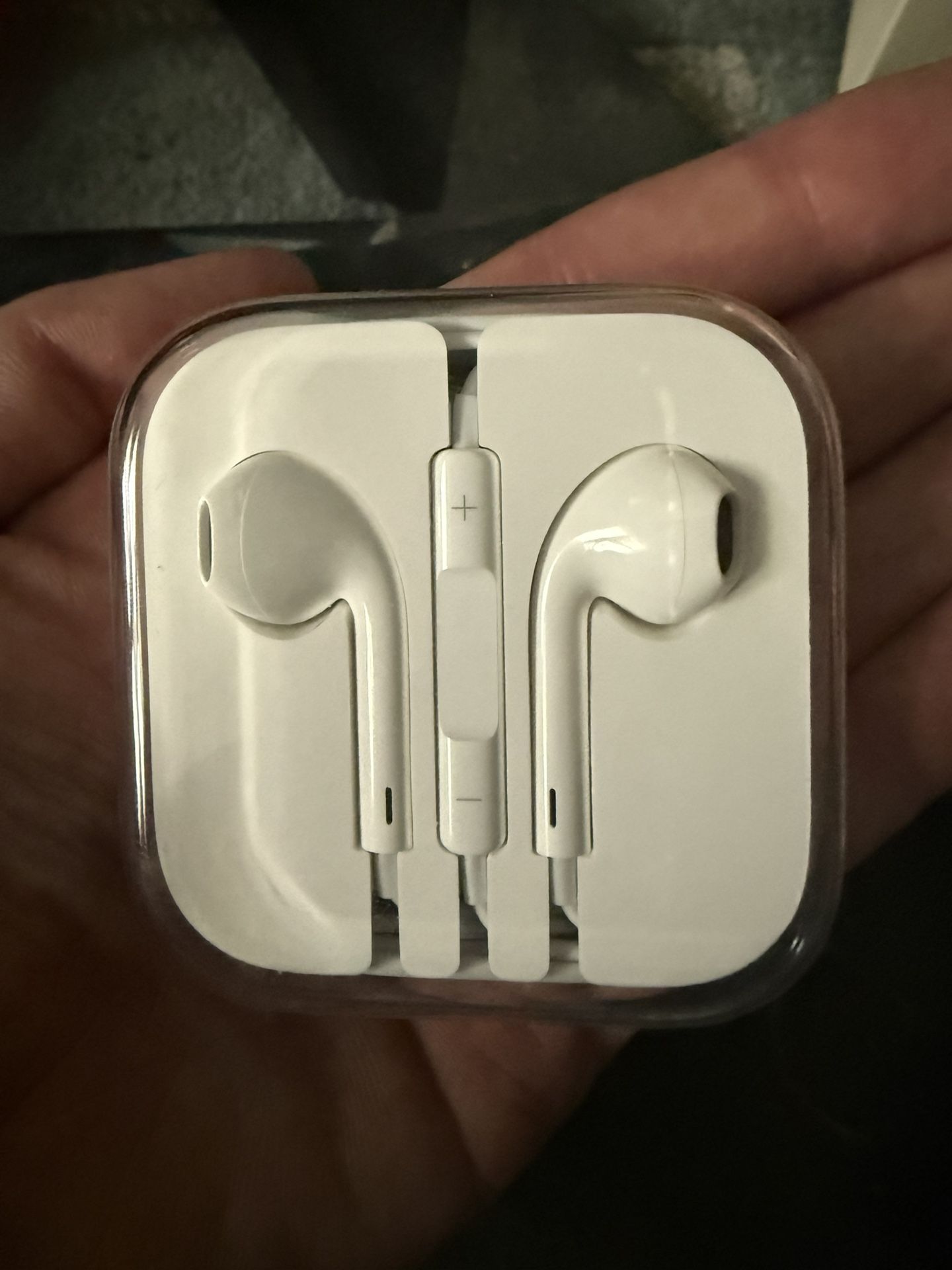 Apple Wired Earbuds 