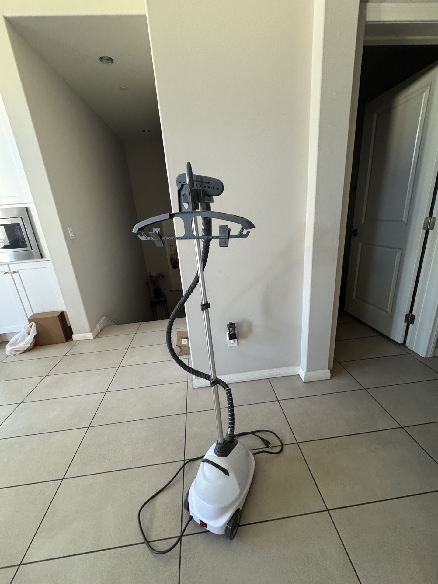 Steamer For Clothing