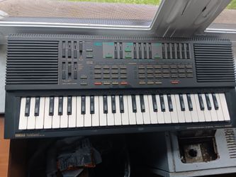 Yamaha PSS-560