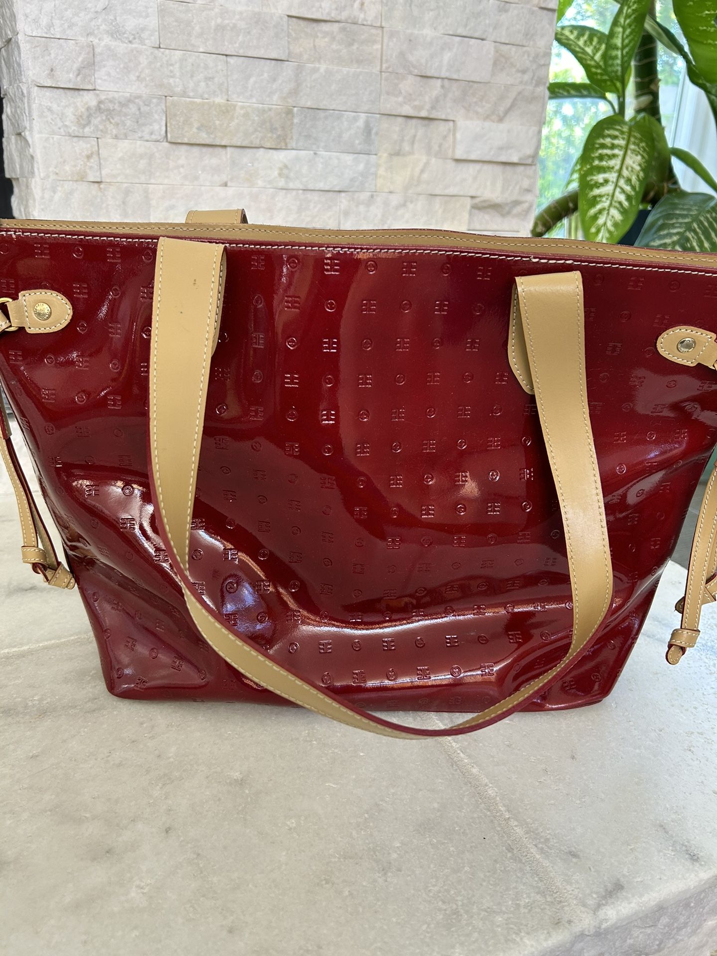 New Arcadia Red Glossy Patent Leather Bag