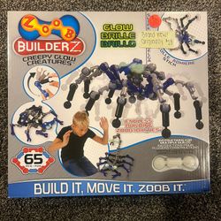 builders creepy glow creature model kit
