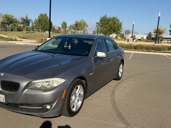 2012 BMW 528i