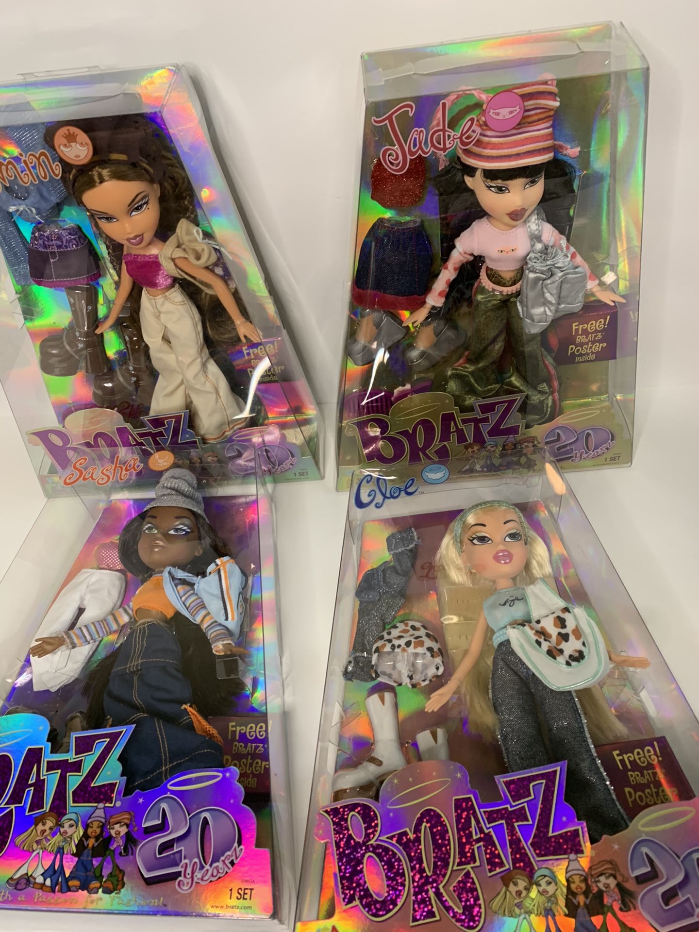 Bratz 2021 First Wave 20th Anniversary Chloe Sasha Jade Yasmin Dolls Lot IN HAND
