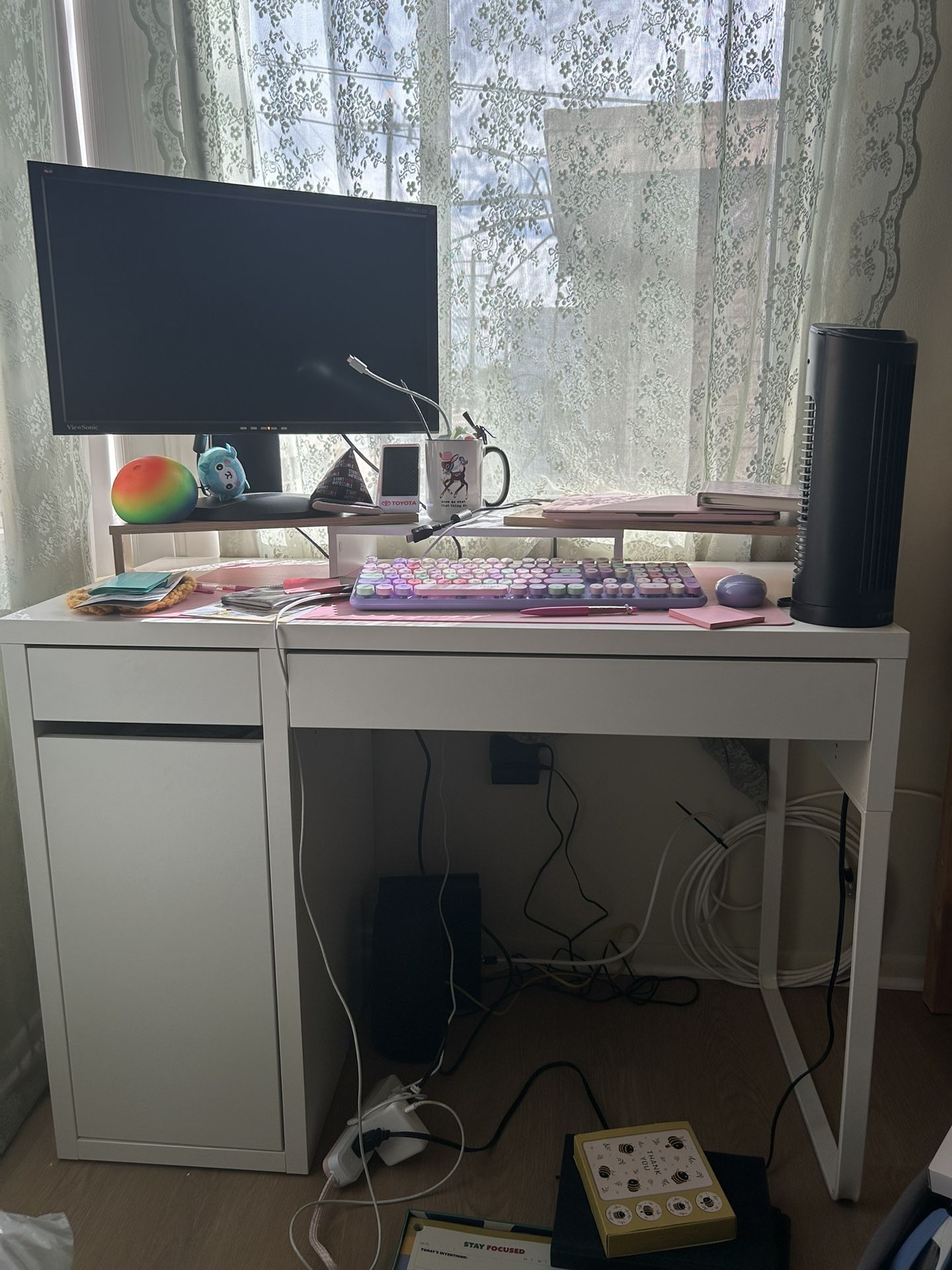 IKEA Micke Desk - White