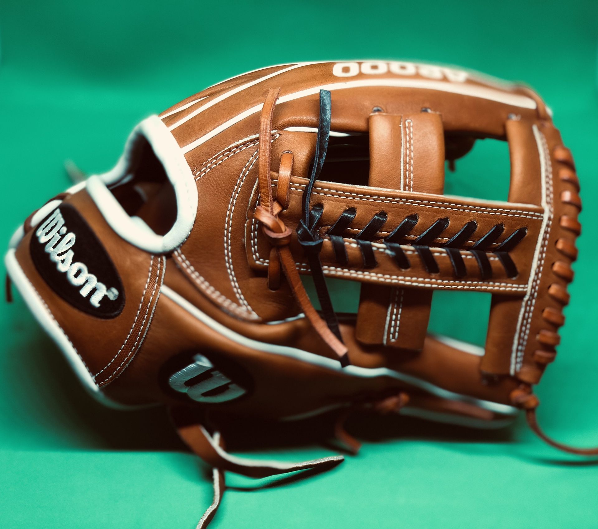 Copper/white Wilson A2000 Baseball Glove 11.75 - Right Hand Throw