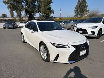 2023 Lexus IS 300