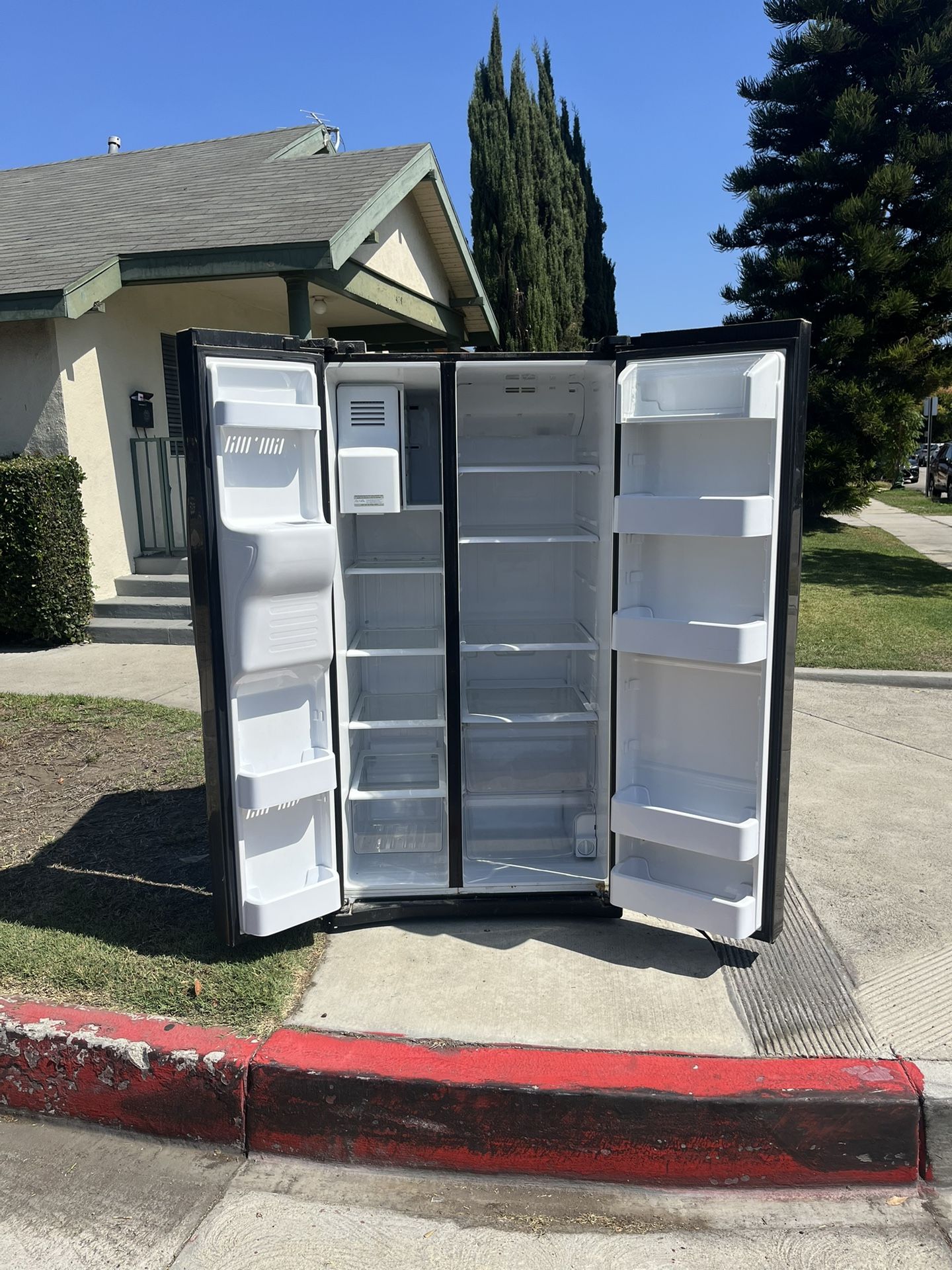 Free Refrigerator Works