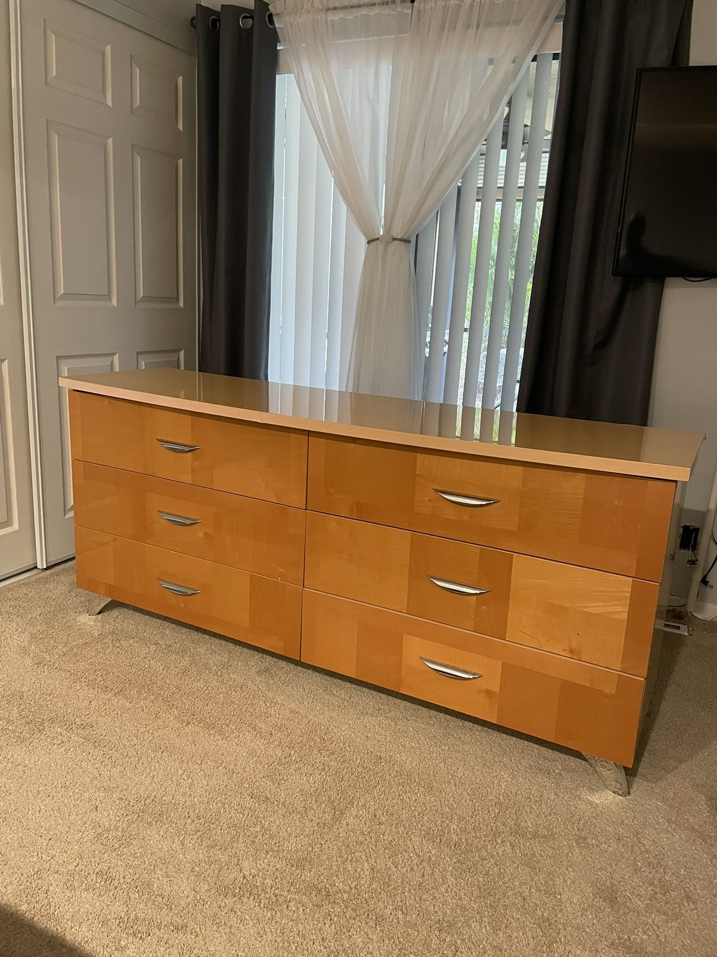 Dresser & Mirror / Nite Stand