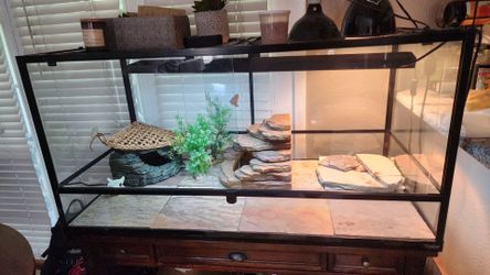 Reptile Enclosure 48" x 24" x 24" For sale