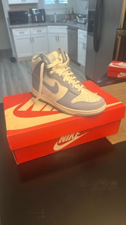 Nike Dunk White/ Aluminum Size 7