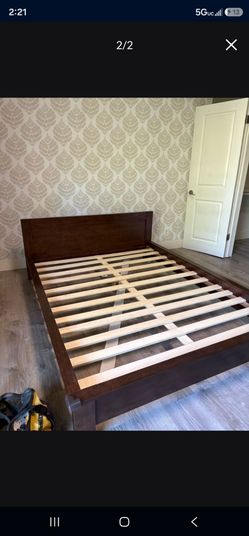 Wood Queen size bed frame