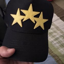 Amiri hat triple star