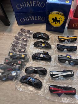 Mens & Womans Sunglasses 😎 $5 each (4-$10)