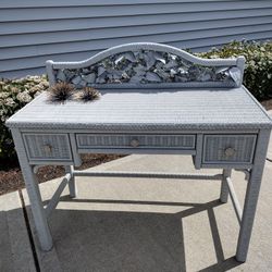 Lightest Gray, Wicker Desk