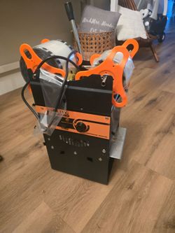 Commercial sealmachine