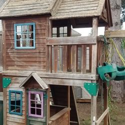 UPD CedarSmmit Swing Set & 2-story Fort, Self Pickup
