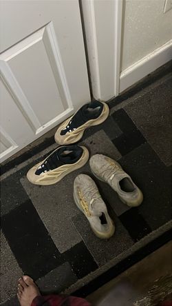 Yeezy 700 & Yeezy 430