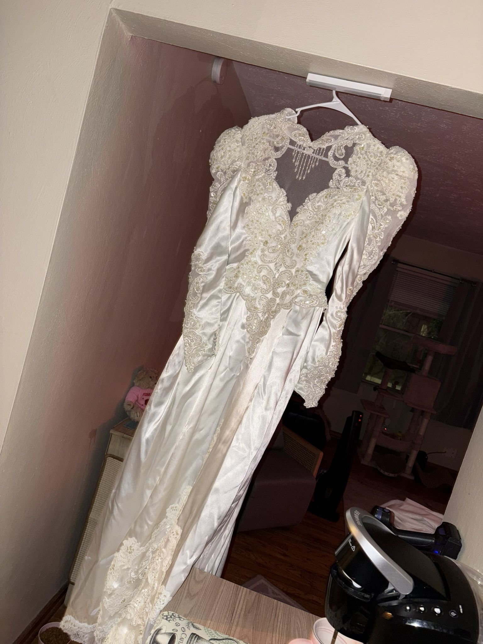 Wedding Dress (1995)