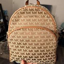 Michael Kors Backpack Medium