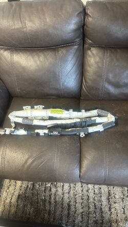Right side passenger curtain for 2023 Honda HRV / Brand New OEM