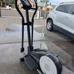 Gold Gym Stride Trainer 380