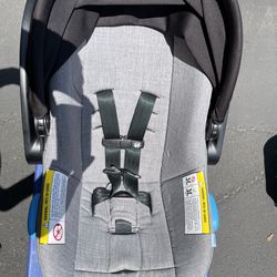 Clek liing infant Car Seat With Base