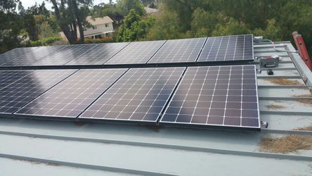 Solar installer