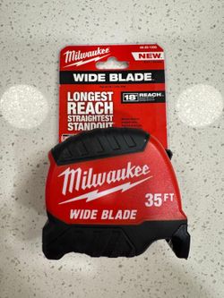 Milwaukee 35' tape 1"1/2 blade
