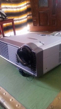 Optoma Projector EP749