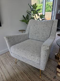 West Elm Carlo Mid-Century Lounge Chair – Stone White Chunky Chenille + Brass Legs