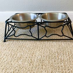 Black And Stainless Steal Dog Bowl Stand