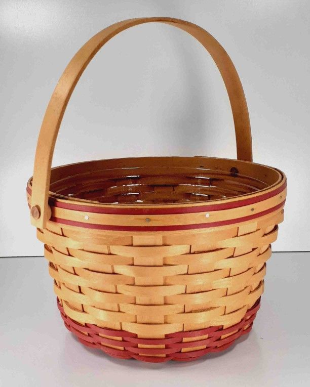 Longaberger 1999 Homestead Basket 10 inches Round with Liner