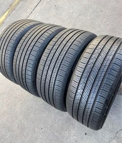 235 45 18 HANKOOK They have 80% of life the 4