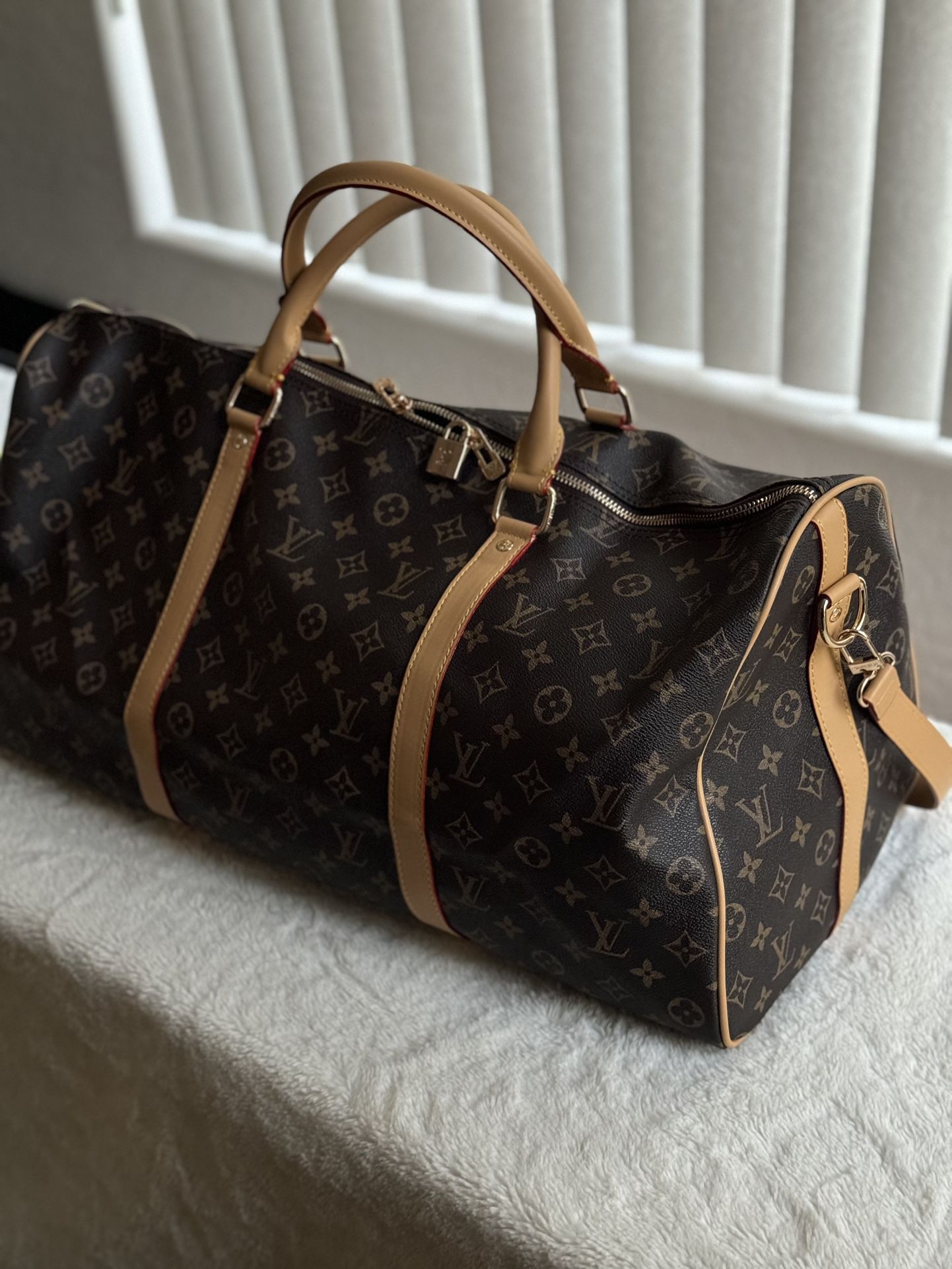 Duffle/Travel Bag