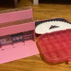 lol Suitcase. And Storage 