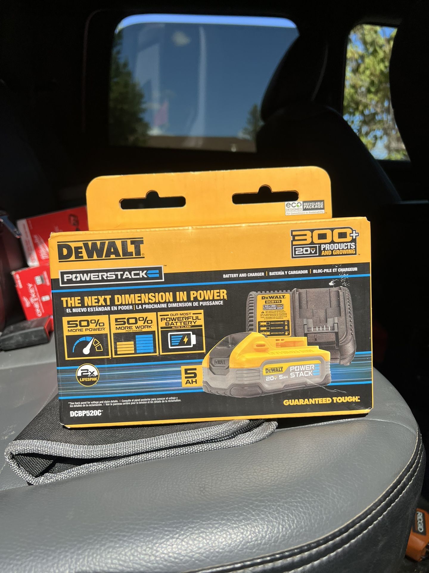 DEWALT POWERSTACK 20V MAX 5Ah Battery Kit - DCBP520C Brand New