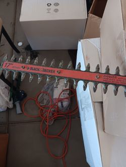 Black And Decker Trimmers