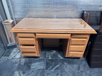Oak Wood Executive Desk with Glass Top