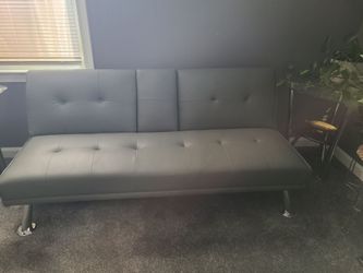 Fulton Love seat with cup holder and head rest pillows