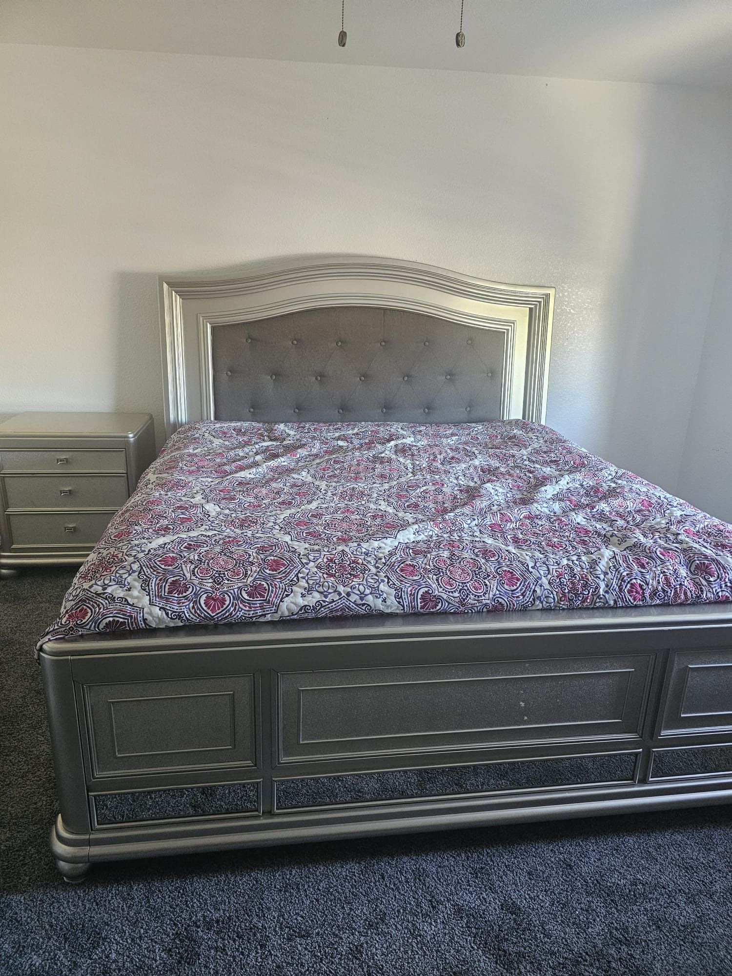 King Bed Frame And Mattress 