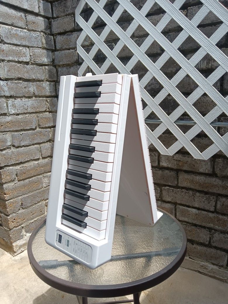 Foldable Piano
