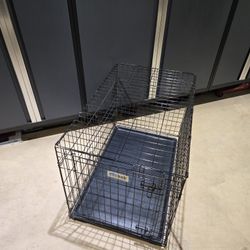 Collapsible Dog Crate