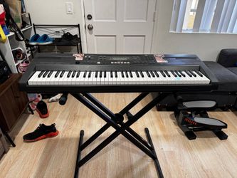 Casio WK-110 Keyboard (76 Keys) with Stand