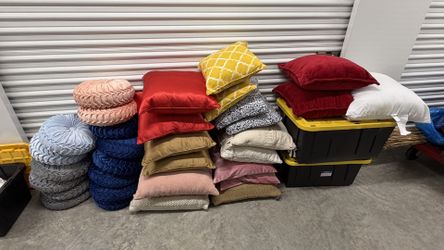 42 Decorative Throw Pillows | Home Staging, Airbnb, Living Room & Event Decor
