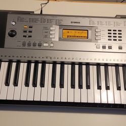 Yamaha Electric Keyboard PSRE353