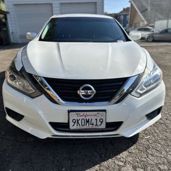2017 Nissan Altima – Clean Title • 111k Miles • Ready to Go